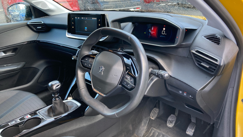 Peugeot 208 1.2 PureTech 100 Allure Premium 5dr Petrol Hatchback